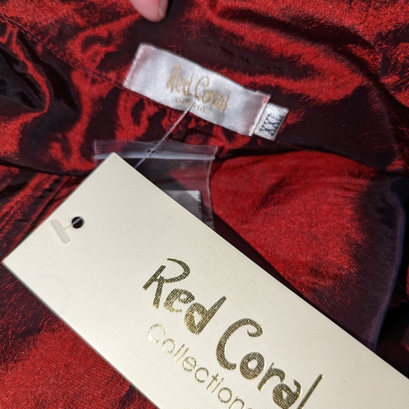 (2 for $40) Taffeta Blouse / Jacket in Burgundy-Red Size XXL - 3/4 Length Sleeve - Picture 2 of 5